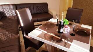 Мини-отель Monte Liza Добра-Вода Люкс с 2 спальнями-3